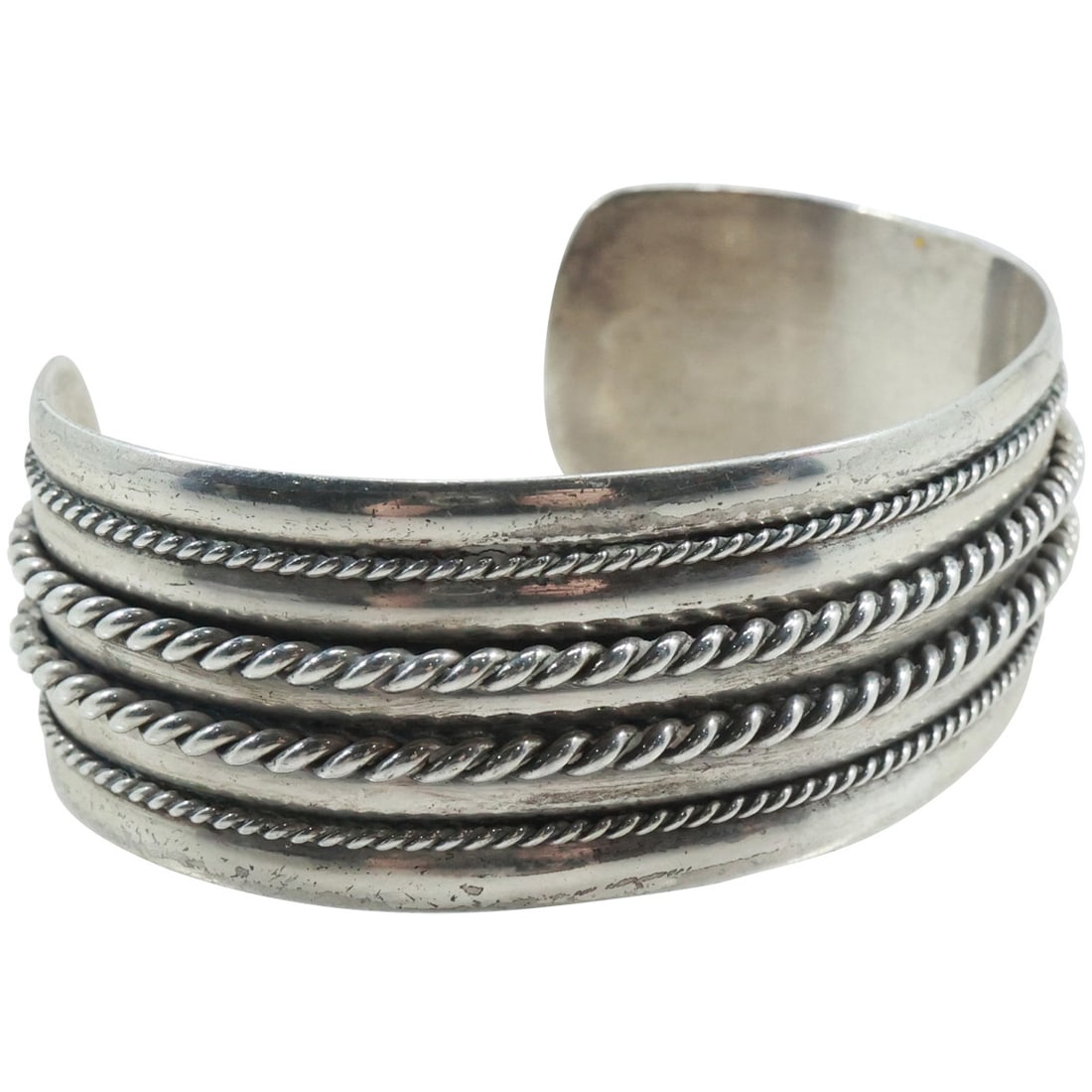Sterling Silver Hallmarked Heavy Rope Twists Cuff Bracelet weighs 41.9 grams, 2 in. x 2 1/2 in. (1 of 14)