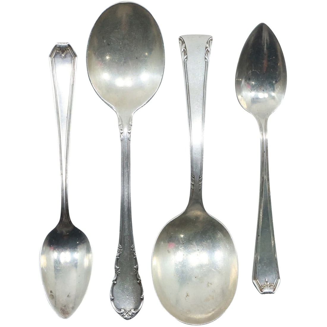 [4] Sterling Silver Spoons weighs 1.63 Troy Ounces: International Serenity, Lunt Sterling & 2 (1 of 16)