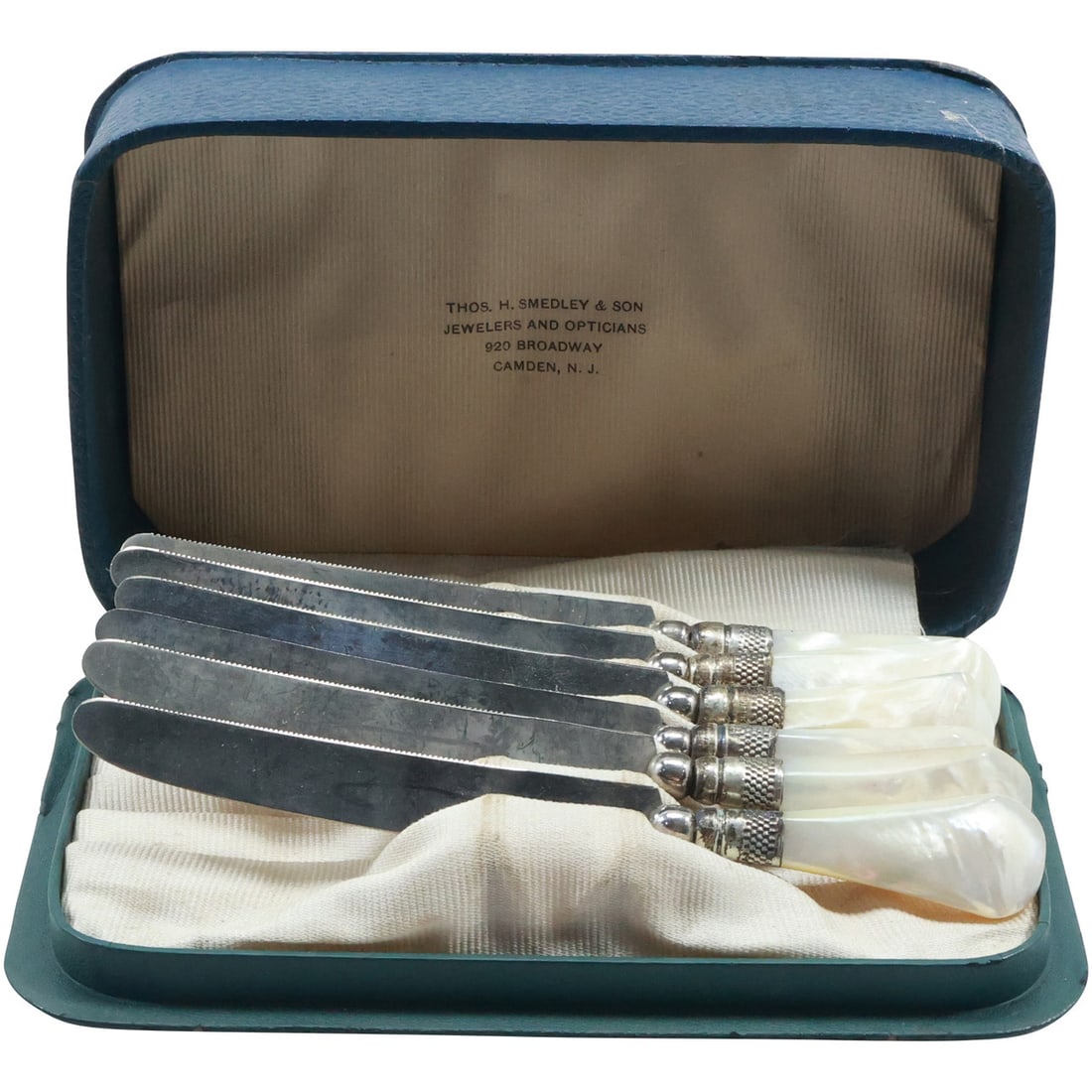 6 Sterling Silver Band Mother of Pearl Handles Knives in Fitted Case Thos. H. Smedley & Son (1 of 16)