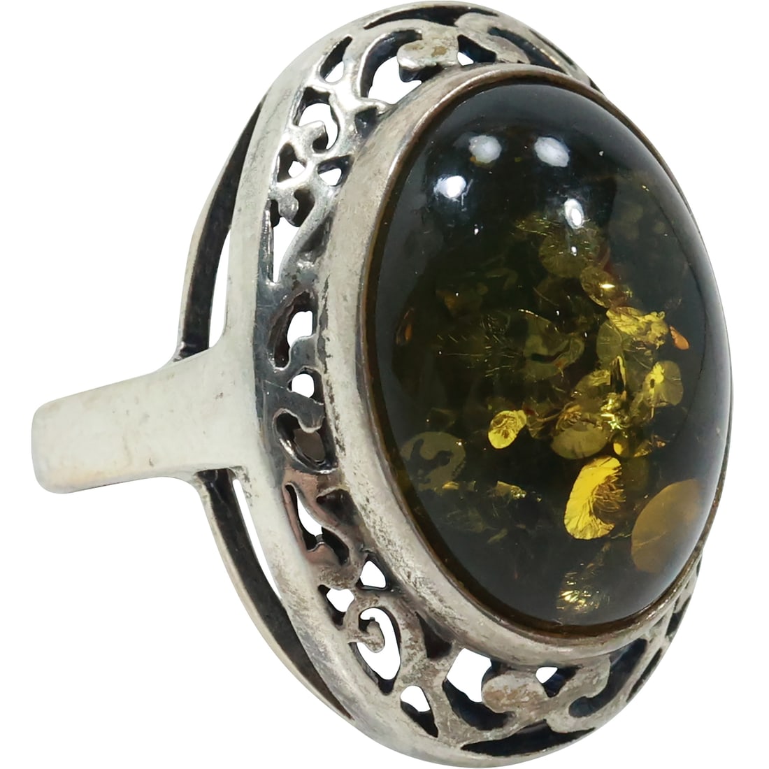 .925 Sterling Silver Poland V-8 Green Amber Ring Size 8, 3/4 in. x 1 in. (1 of 18)