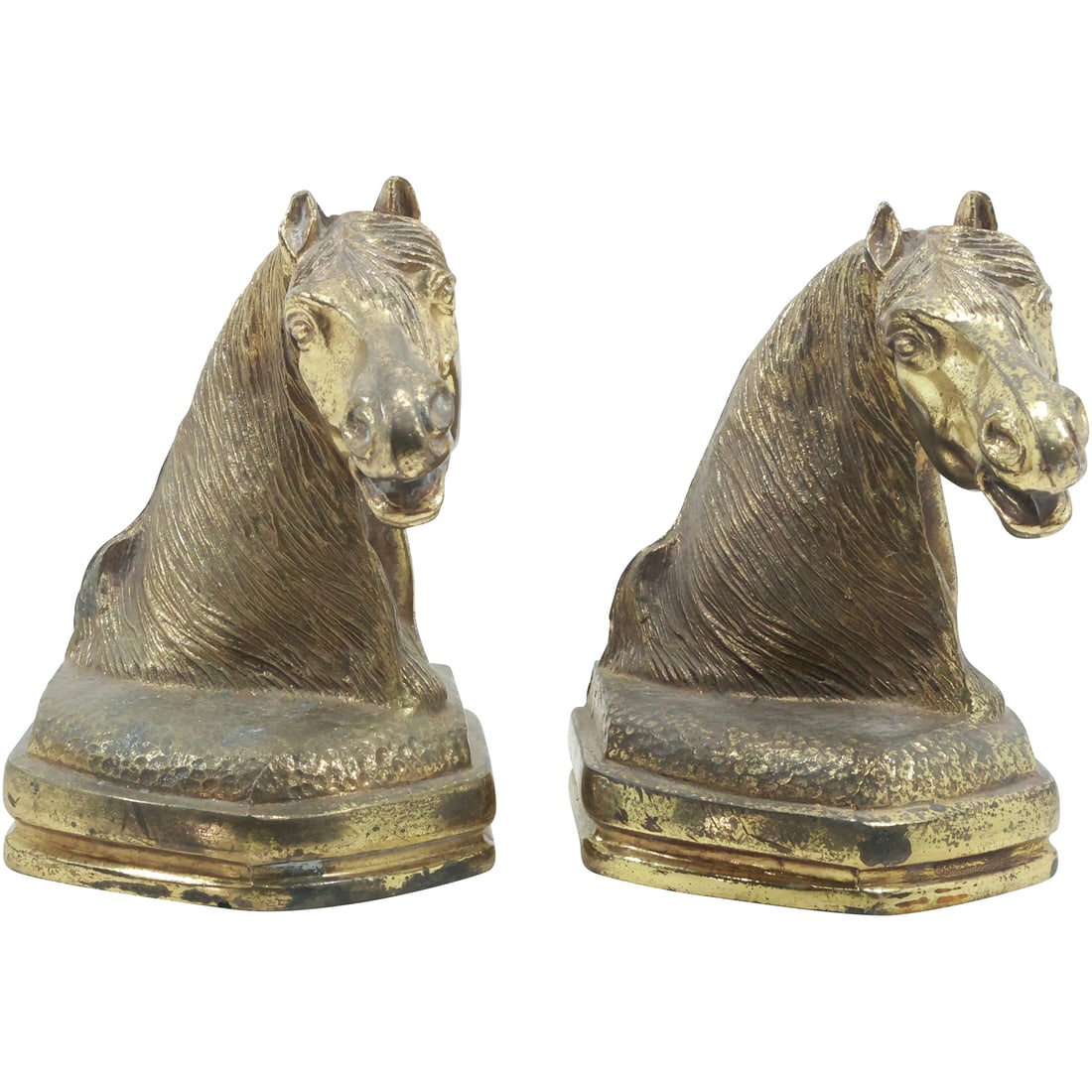 Vintage Cast Metal Horse Head Bookends in Original Patina: Vintage Cast Metal Horse Head Bookends in Original Patina. size: 6.25x4.25