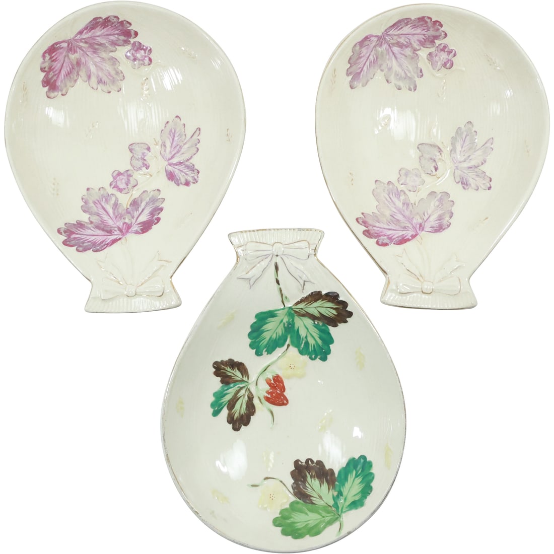 [3] 19th C. AVALON FAIENCE MAJOLICA POTTERY Berry and Floral Decoration Serving Dishes (1 of 19)