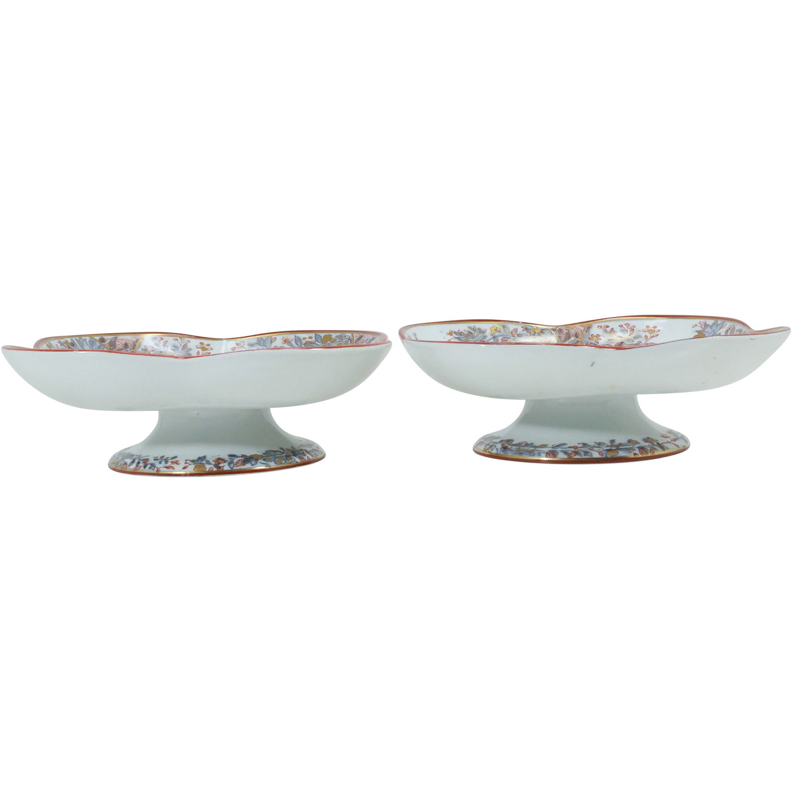 2 Fine Imari Porcelain Pedestal Base Serving Bowls 7.75 in. diameter (1 of 20)