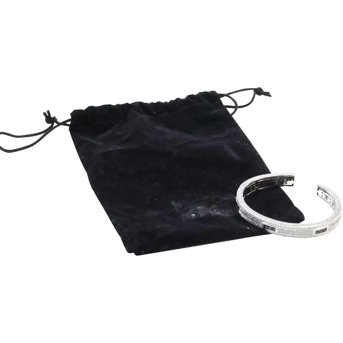 JUDITH RIPKA .925 Sterling Silver with CZ and Black Onyx Cuff Bracelet 2 1/2 in. x 2 7/8 in.: JUDITH RIPKA .925 Sterling Silver with CZ and Black Onyx Cuff Bracelet 2 1/2 in. x 2 7/8 in. ; weighs 41.2 grams total weight