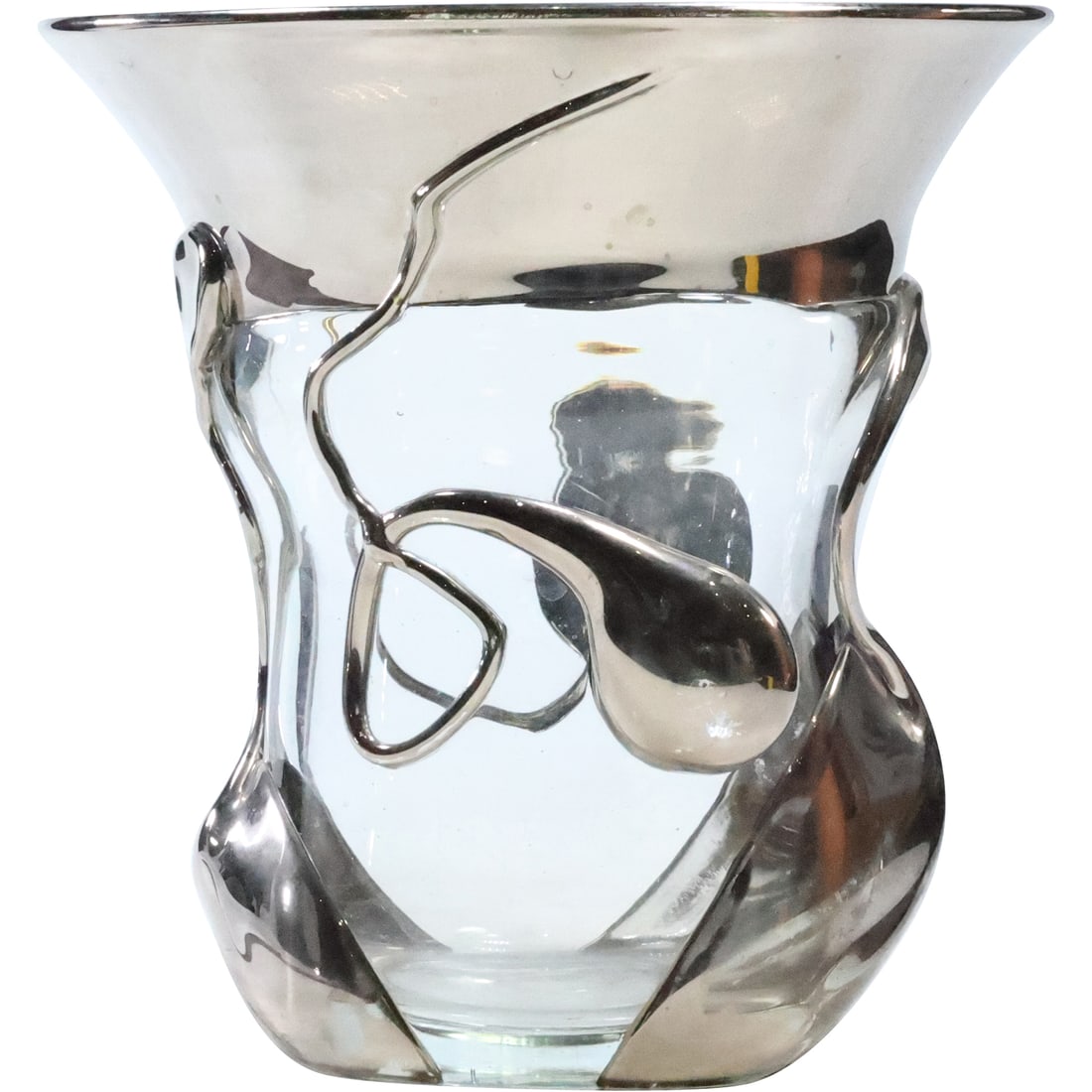 Signed Wayn 1981, Studio Art Glass with Silver Overlay Sculptured Candy Bowl Compote: Signed Wayn 1981, Studio Art Glass with Silver Overlay Sculptured Candy Bowl Compote. size: 7.75 in. x 7.5 in.