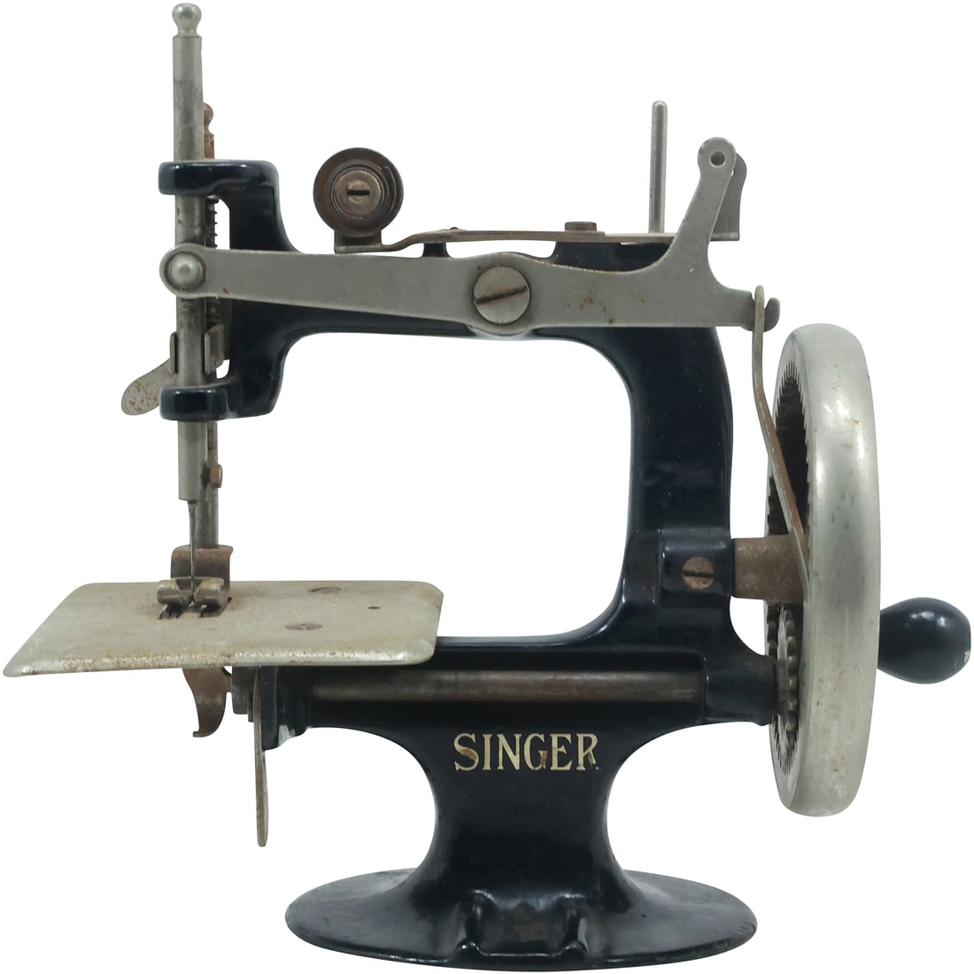 Unique Vintage Singer Tiny Hand Sewing Machine 7 in. x 7 in. (1 of 19)