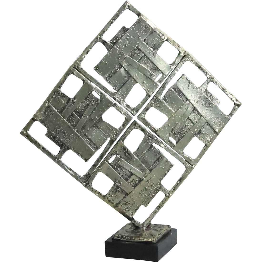 Modern Design Metal Sculpture in Silver Tone Patina 31.5 in. height x 28.5 in. wide: Modern Design Metal Sculpture in Silver Tone Patina 31.5 in. height x 28.5 in. wide. size: 31.5 x 28.5 x 10