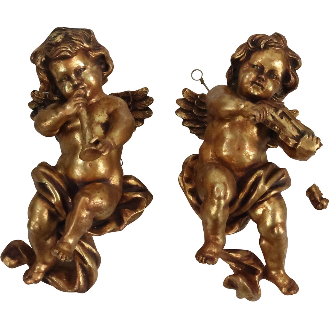 2 Decorative Hanging WINGED CHERUBS in Cast Hard Resin Composition, Gold Gilt Patina (1 of 20)