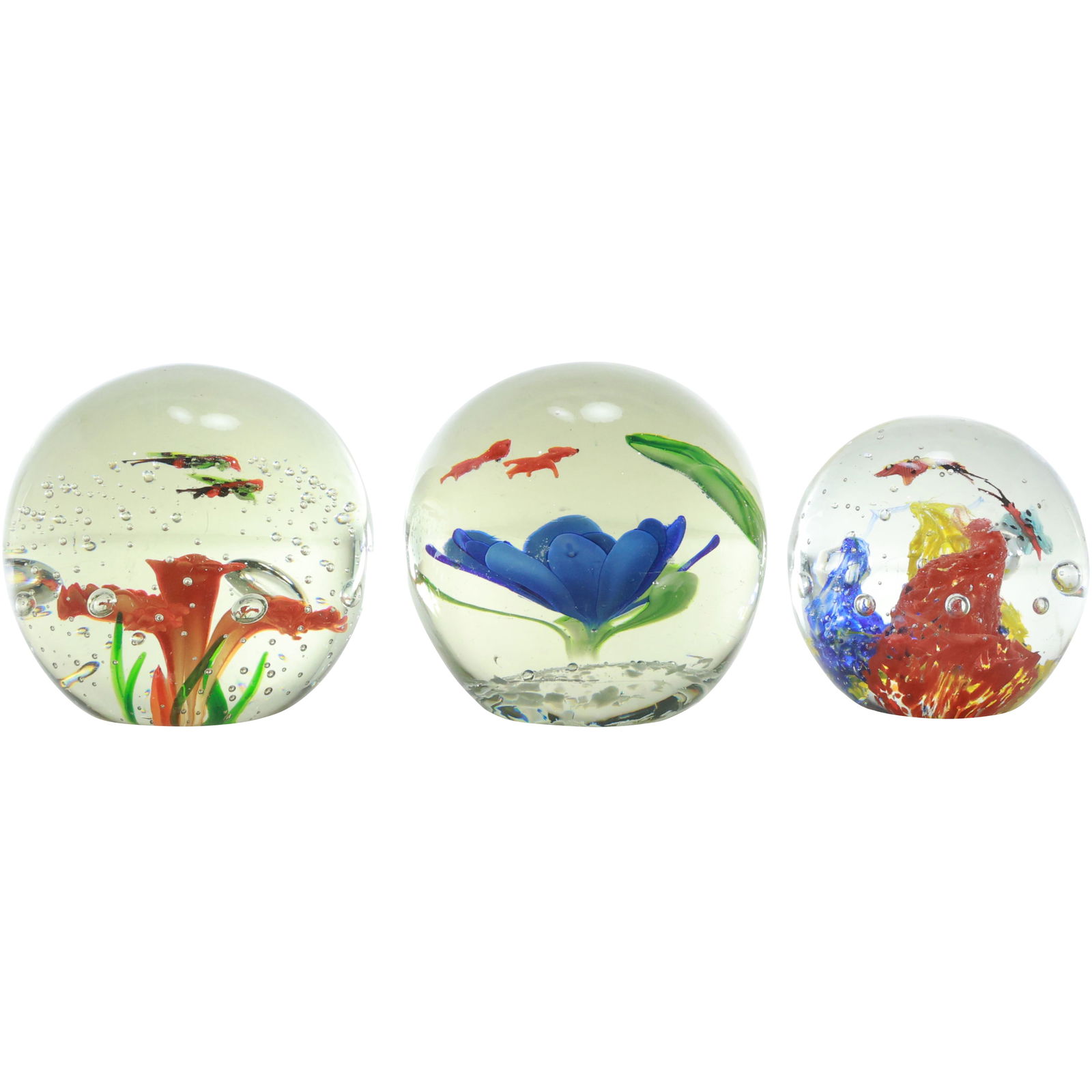3 Assorted Art Glass Paperweights with Internal Flowers with Polliwogs (1 of 13)
