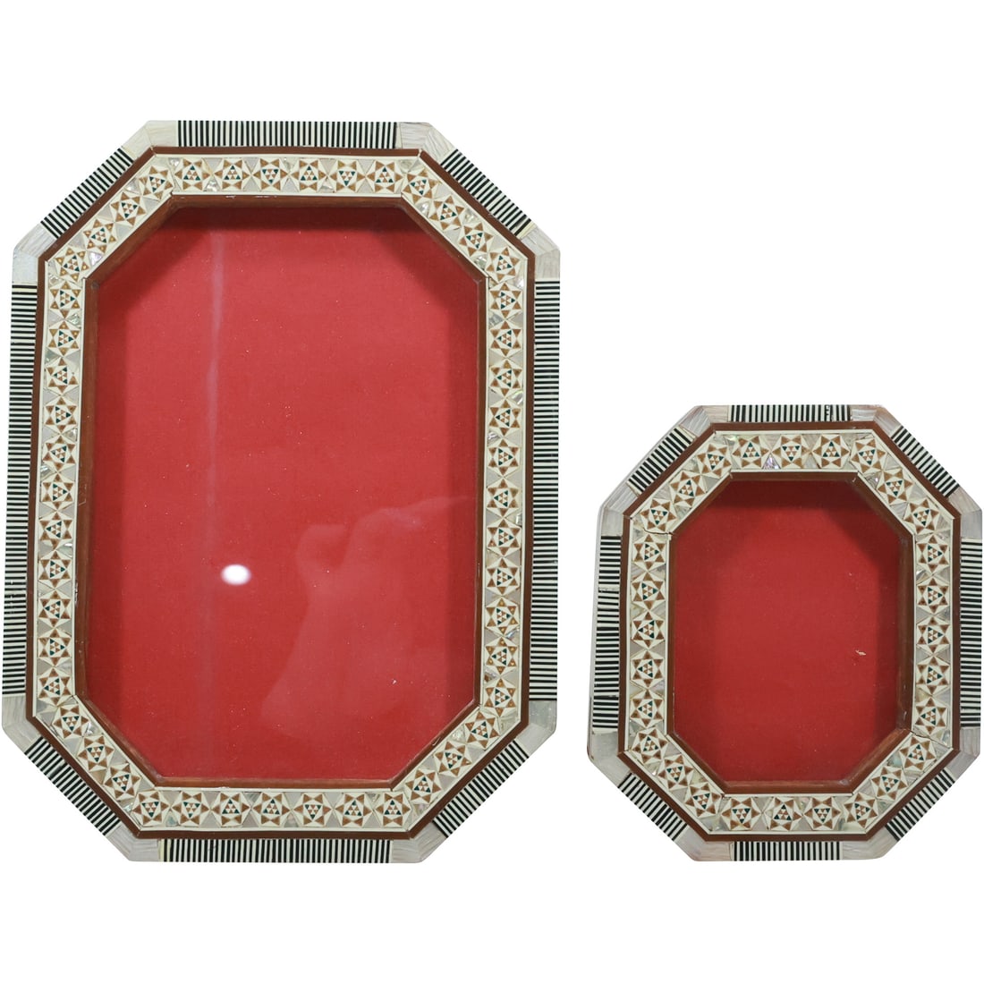 Pair of Octagon Egyptian Inlaid Mother of Pearl Picture Frames with Easel Backs: Pair of Octagon Egyptian Inlaid Mother of Pearl Picture Frames size: 4.25x5 (small), 6x8.25