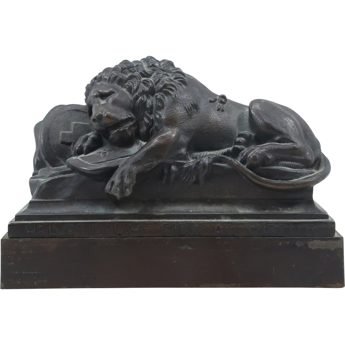19th C. Spelter Reclining Lion Figure Sculpture / Bookend , Original Patina, 7.25 in. length (1 of 15)