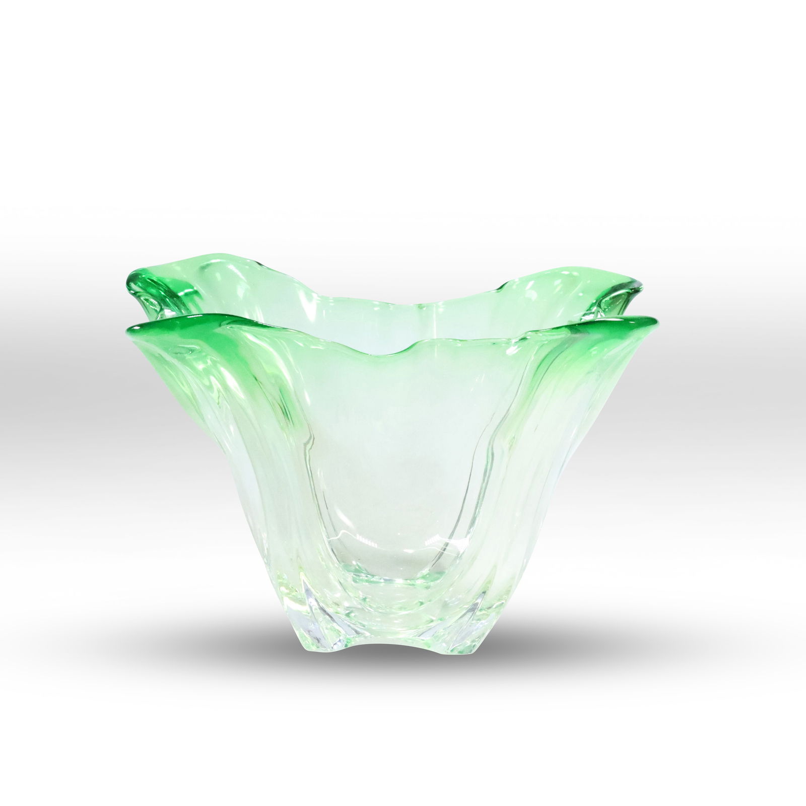 Antique Steuben "Grotesque" Art Glass Bowl Green to Clear Handkerchief Center Bowl circa 1930 (1 of 20)