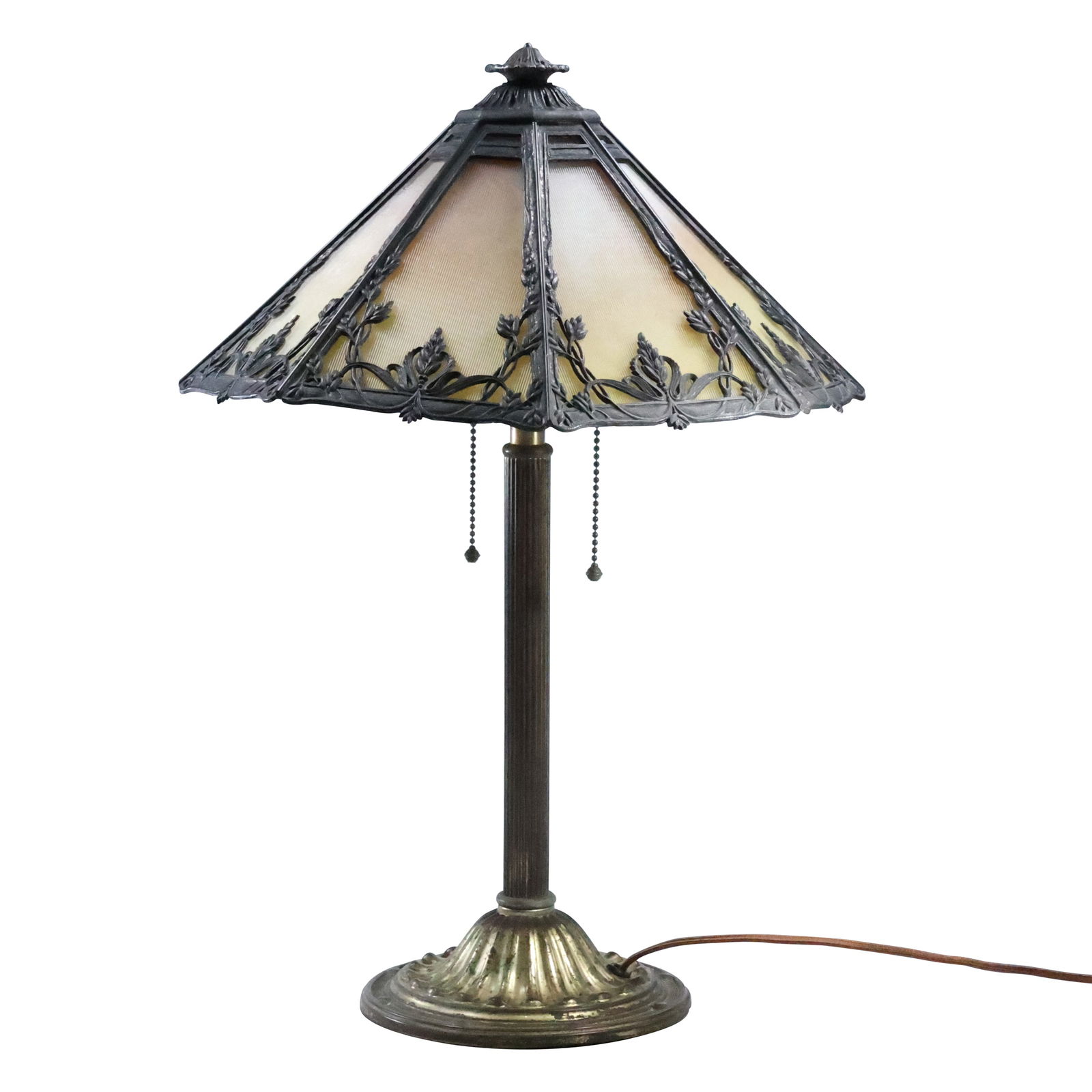 Antique BRADLEY & HUBBARD 8-Panel Slag Glass Table Lamp 21.5 in. h. x 14.5 in. wide (1 of 20)
