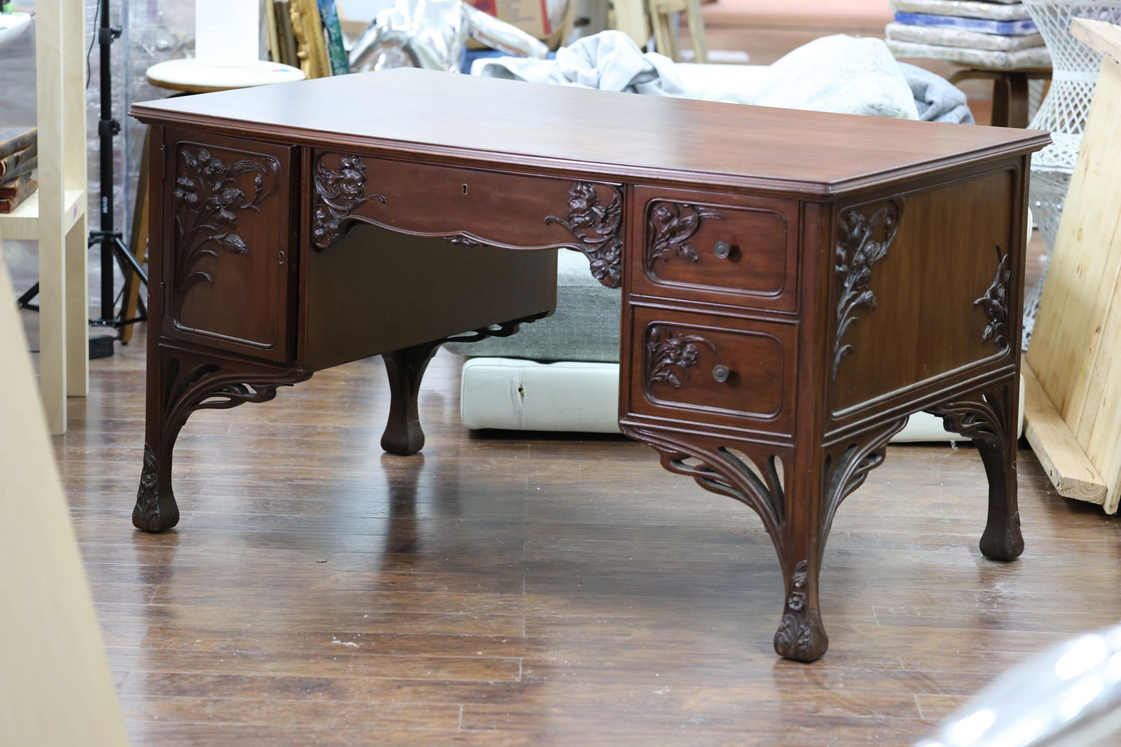 Exceptional French Majorelle Mahogany Carved Art Nouveau Executive Desk 34 in. x 54 in. top: Exceptional French Majorelle Mahogany Carved Art Nouveau Executive Desk 34 in. x 54 in. top. Size: 30 h 34x54