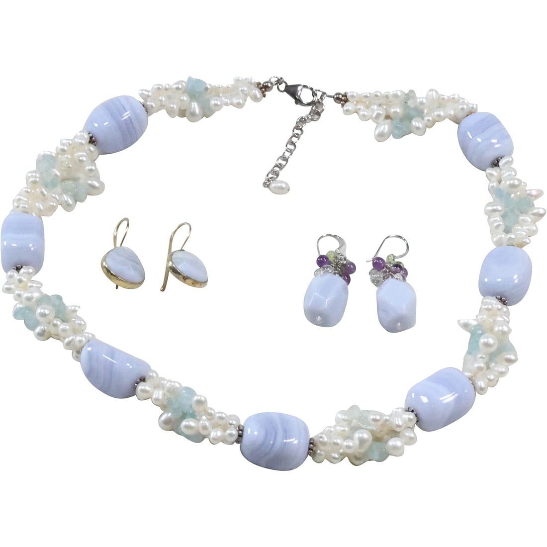.925 Sterling with Blue Lace Agate and Seed Pearls Necklace & .925 Sterling Blue Lace Agate: .925 Sterling with Blue Lace Agate and Seed Pearls Necklace 22 in. x 5/8 in. & .925 Sterling Blue Lace Agate, Amethyst and Peridot Beads Earrings 1 3/4 in. x 12/2 in. ; DJM .925 Sterling Vermeil Hangi