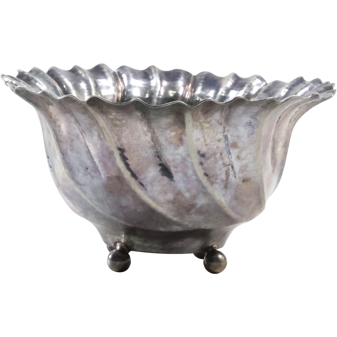 800 Silver Italy with Hallmark Footed Twist Footed Bowl weighs 109.8 grams, 4 3/4 in. x 2 1/2 in.: 800 Silver Italy with Hallmark Footed Twist Footed Bowl weighs 109.8 grams, 4 3/4 in. x 2 1/2 in.