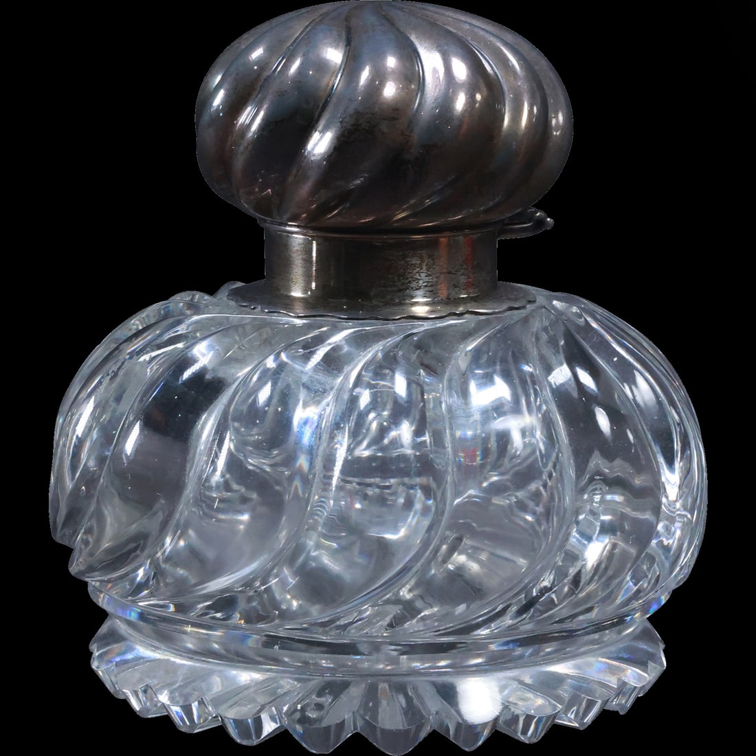 Elegant Heavy Crystal Glass Inkwell with Sterling Silver Top 4.5 in. x 4.25 in. (1 of 17)