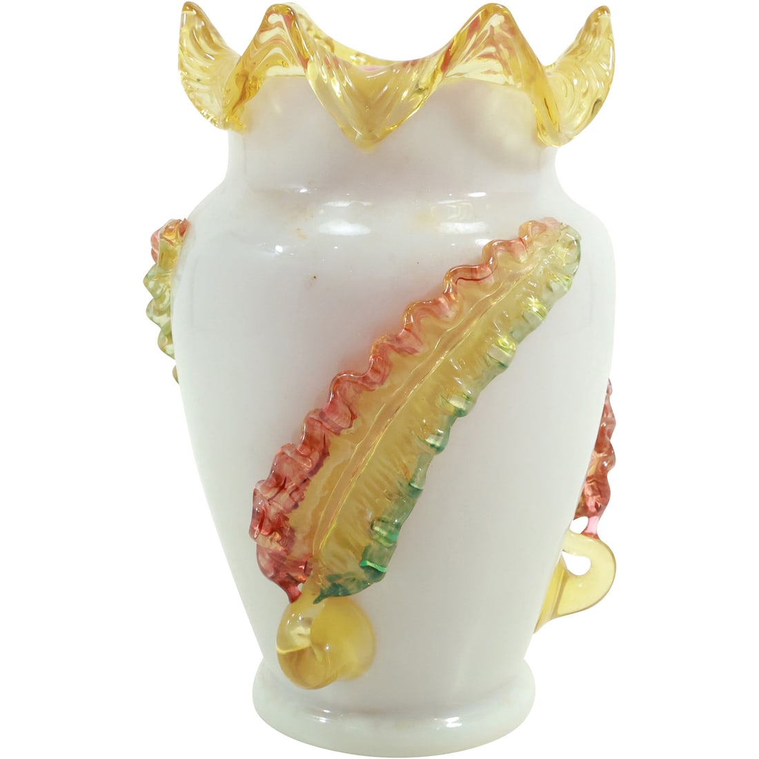 Fabulous Stevens and Williams Art Glass Vase with Applied Feather Art Glass Accents 7.75 in. h.: Fabulous Stevens and Williams Art Glass Vase with Applied Feather Art Glass Accents 7.75 in. h. size: 7.75 in. x 5.25 in.