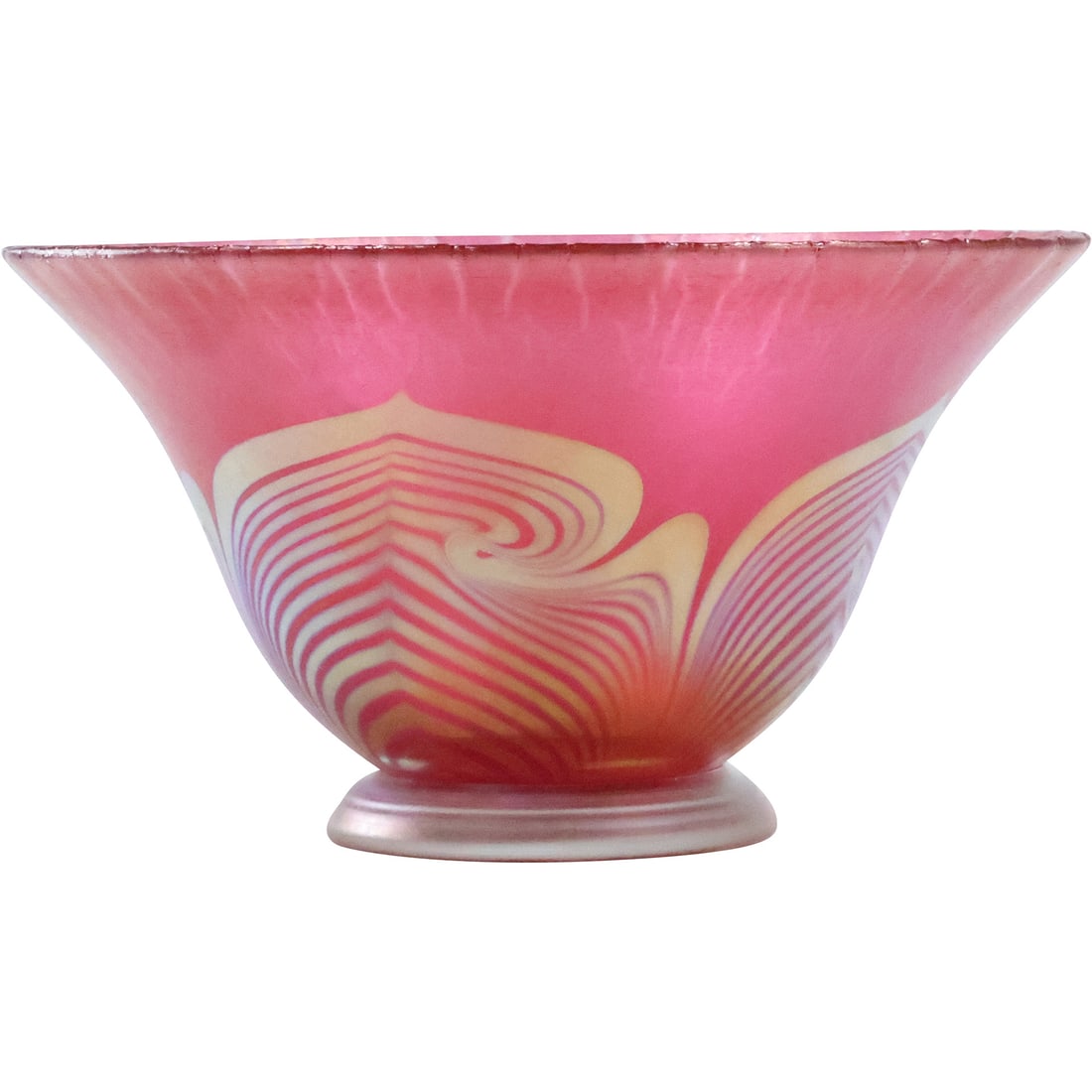 Cranberry Art Glass Bowl with Pulled Feather Designed marked SB MFR 158.81.8 Franklin Mint (1 of 20)