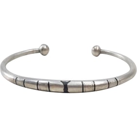 American Indian .925 Sterling Silver with Inlaid Black Onyx Cuff Bracelet 2 3/8 in. x 3 in.