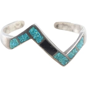 marked HOPI,  Sterling Silver Turquoise and Black Onyx Zig-Zag Cuff Bracelet 2 1/2 in. x 2 in.