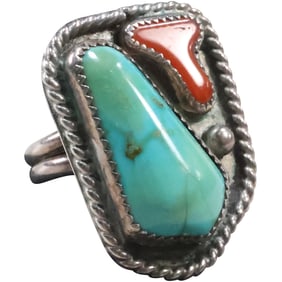Vintage Native American Indian Navajo Ring with Turquoise and Coral Ring Size 11