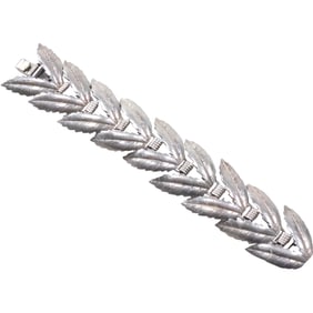 American Indian Sterling Silver Feather Bracelet size 6 1/4 in. x 1 in.