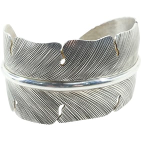 F-90 Sterling Silver American Indian CAROL FELLEY "Anglo" Cuff Bracelet weighs 59.4 grams