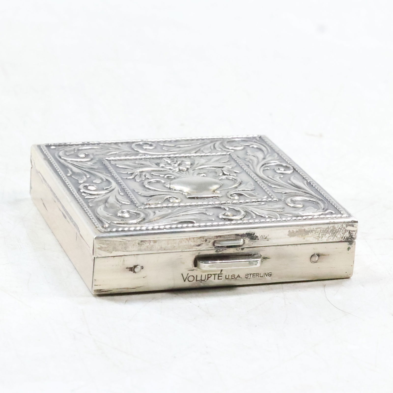 Volupte USA Sterling Silver Compact Case (2.2 t oz) (1 of 20)