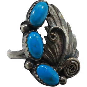 American Indian .925 Sterling Silver with Turquoise Ring Size 8  , 3/4 in. x 1 in.