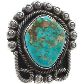 Unsigned Quality American Indian Navajo Sterling Turquoise Ring with Circulars & Rope Twist Designs