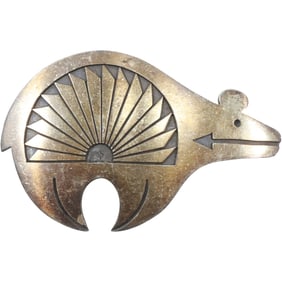 marked V.B. Sterling Silver Navajo Bear Pin 2 1/4 in. x 1 1/2 in.
