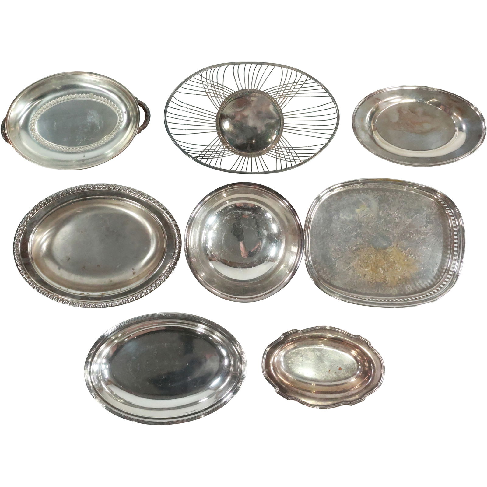 Estate Grouping of 7 Assorted Silver Plate Serving Bowls, Dishes, Basket (1 of 20)