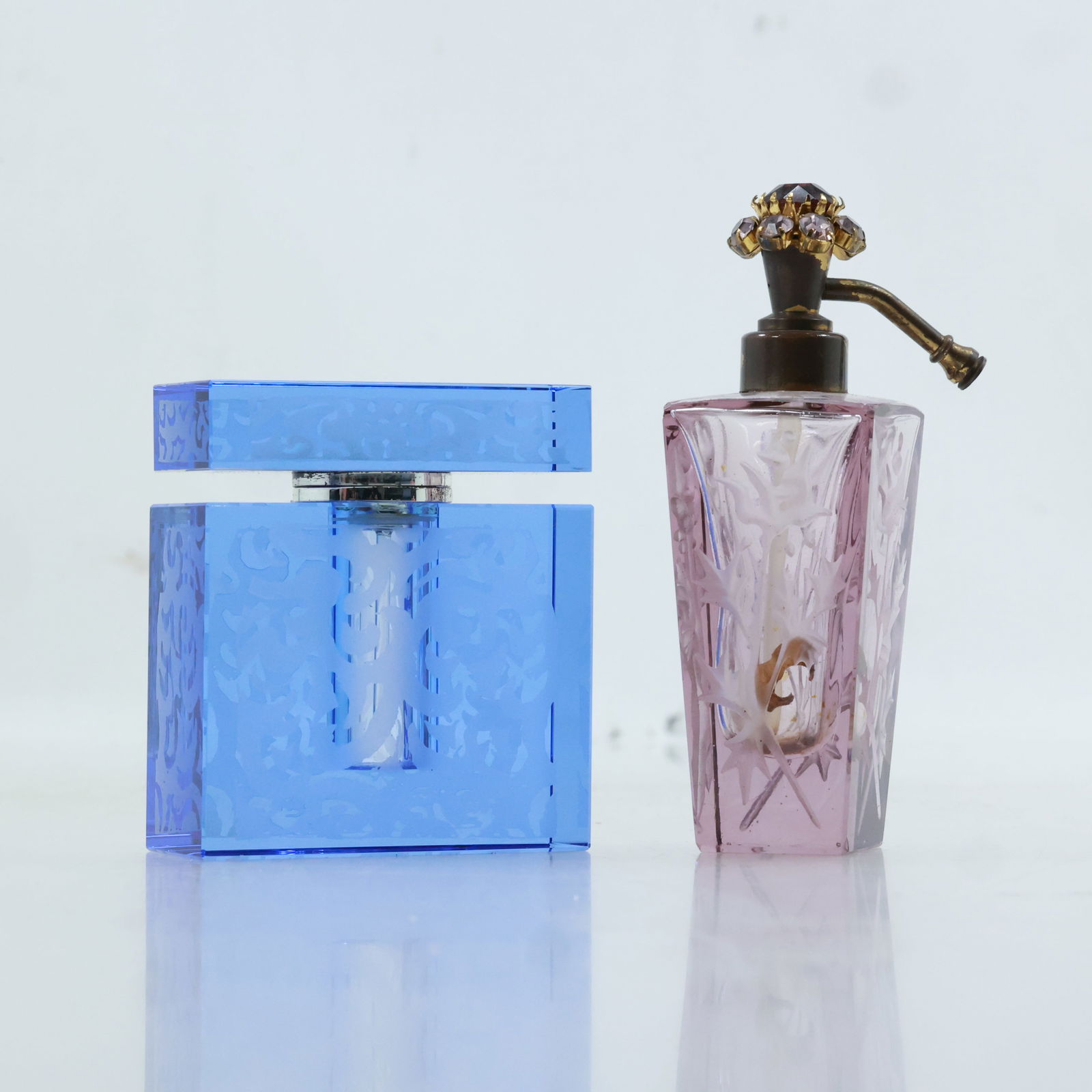 2 Art Glass Perfumers, One is Blue, the other Pink (1 of 17)