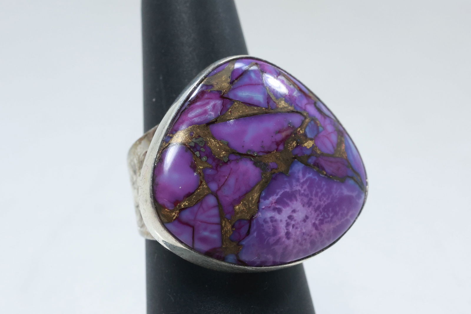 marked DTR Desert Rose Jay King .925 Sterling Silver with Purple Turquoise Ring Size 6.25 (1 of 18)