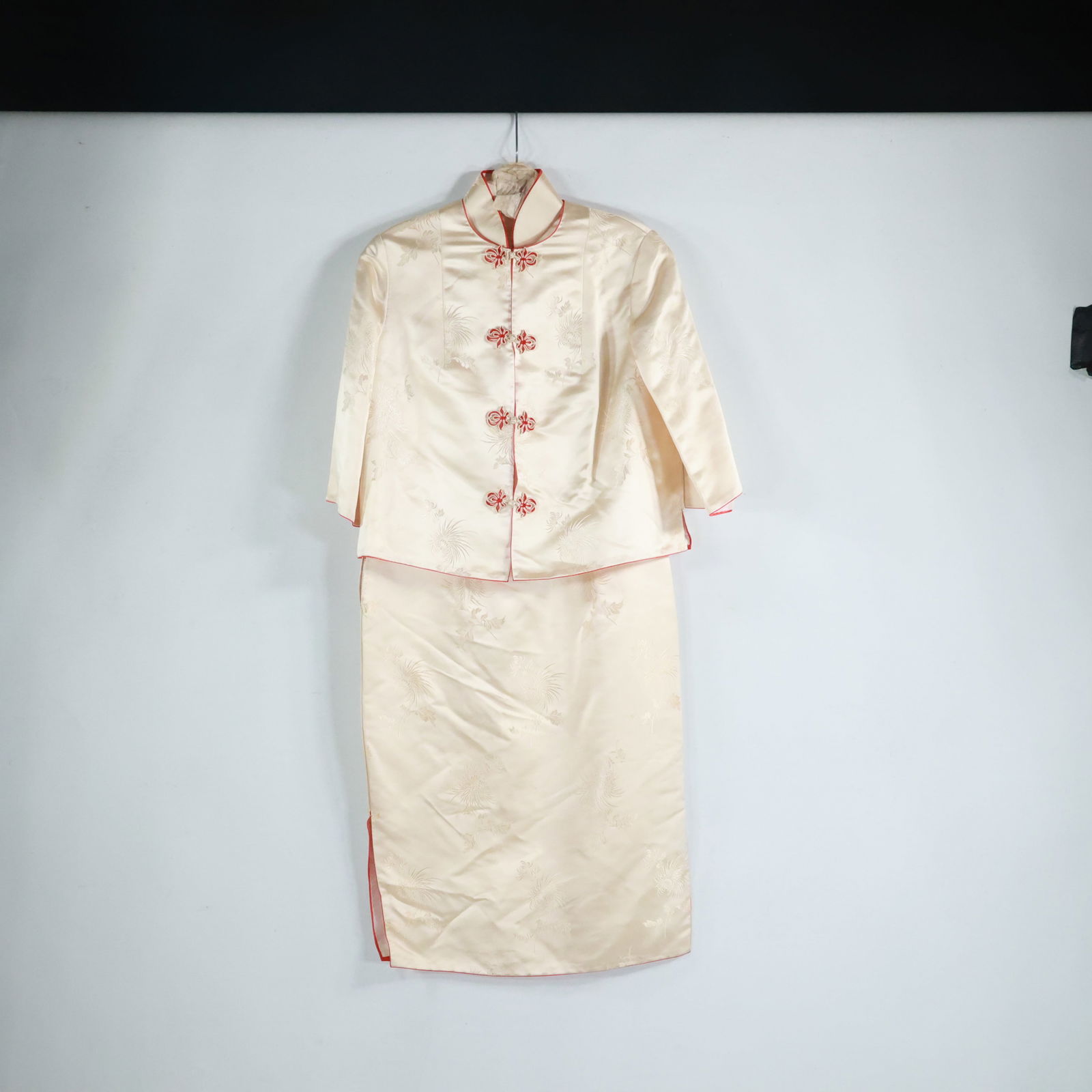 Vintage Silk Asian Outfit White with Red Trim (1 of 20)