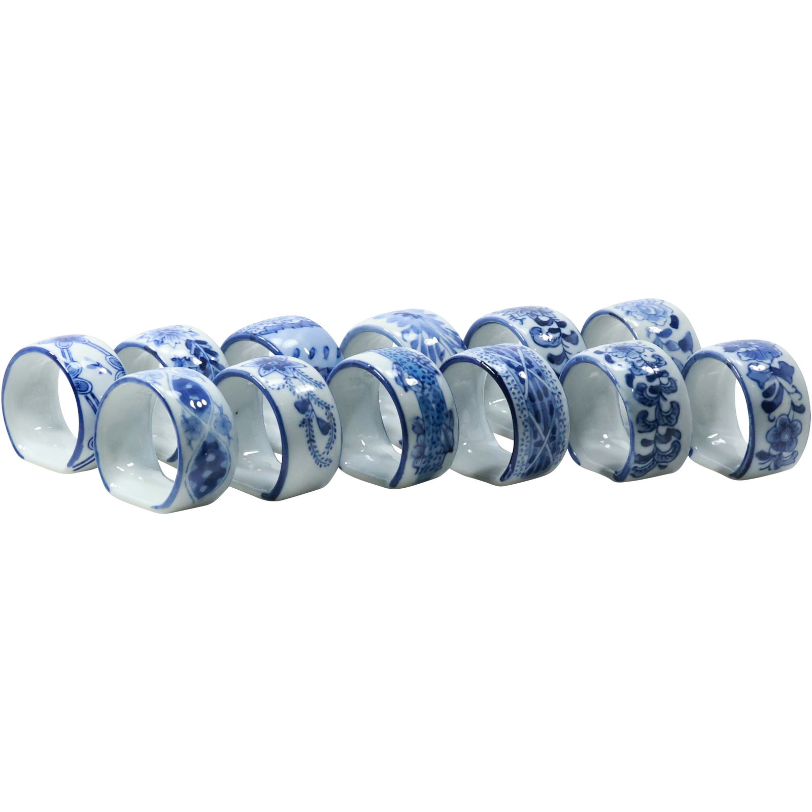 Set of 12 Blue and White Chinoiserie Porcelain Napkin Rings (1 of 19)