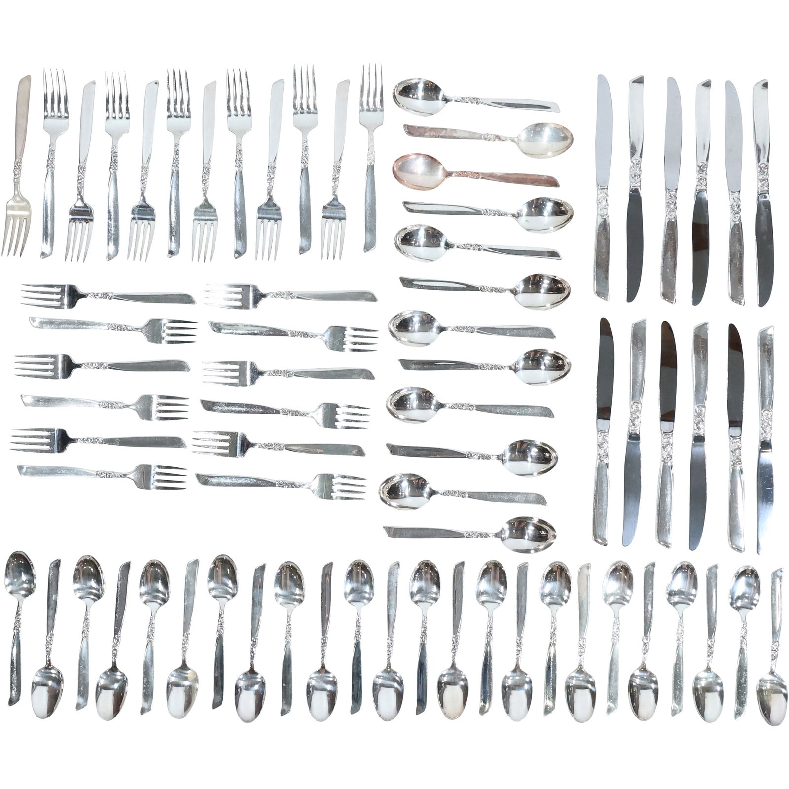 Large Set of South Seas Community Silver Plated Flatware (1 of 12)