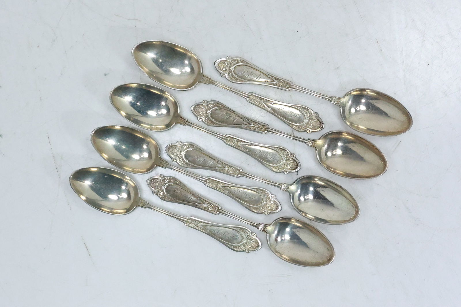8 Sterling Silver Spoons weighs 171 grams (1 of 12)