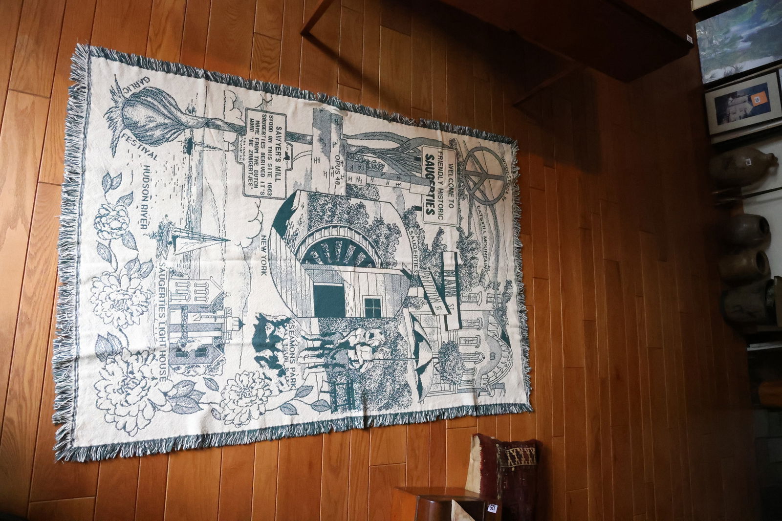 "Welcome to Friendly Saugerties"  Linen Coverlet (1 of 8)