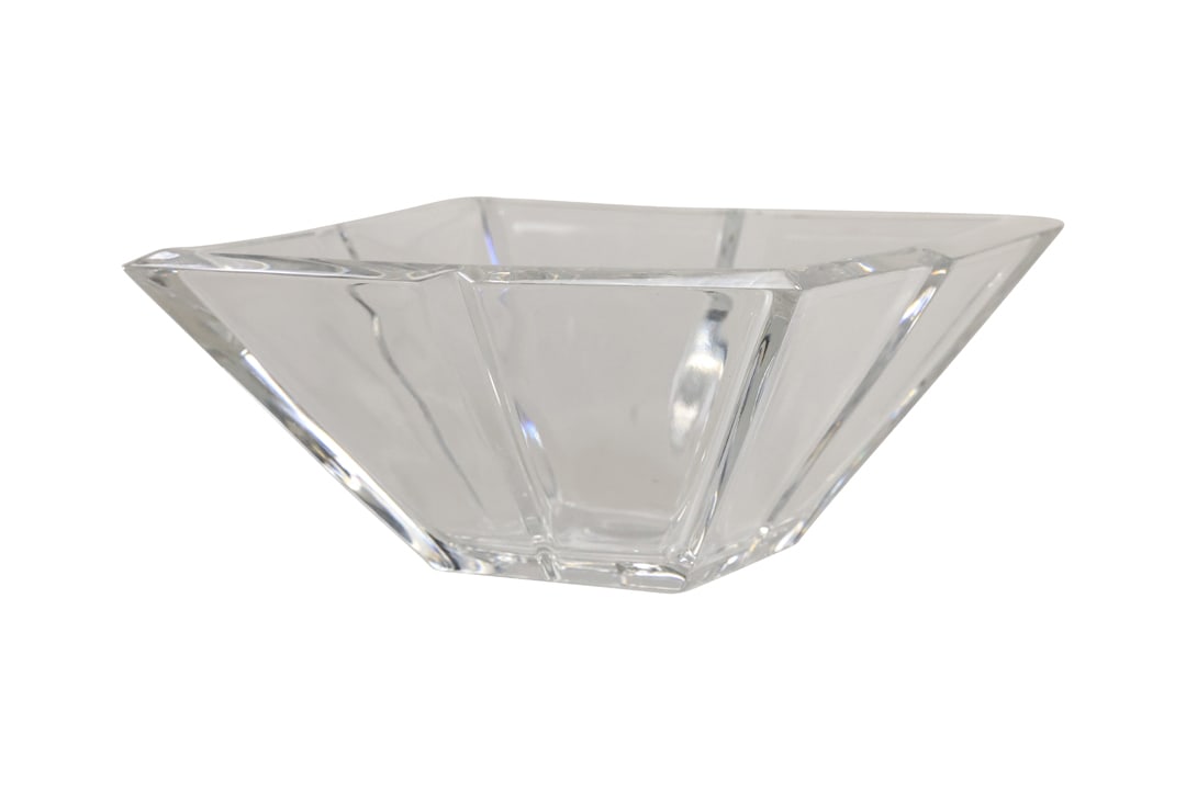 ROSENTHAL " Classic " Crystal Glass Square Bowl 9.75 in. diameter: ROSENTHAL " Classic " Crystal Glass Square Bowl 9.75 in. diameter. size: 5 h 9.75 w S:a4