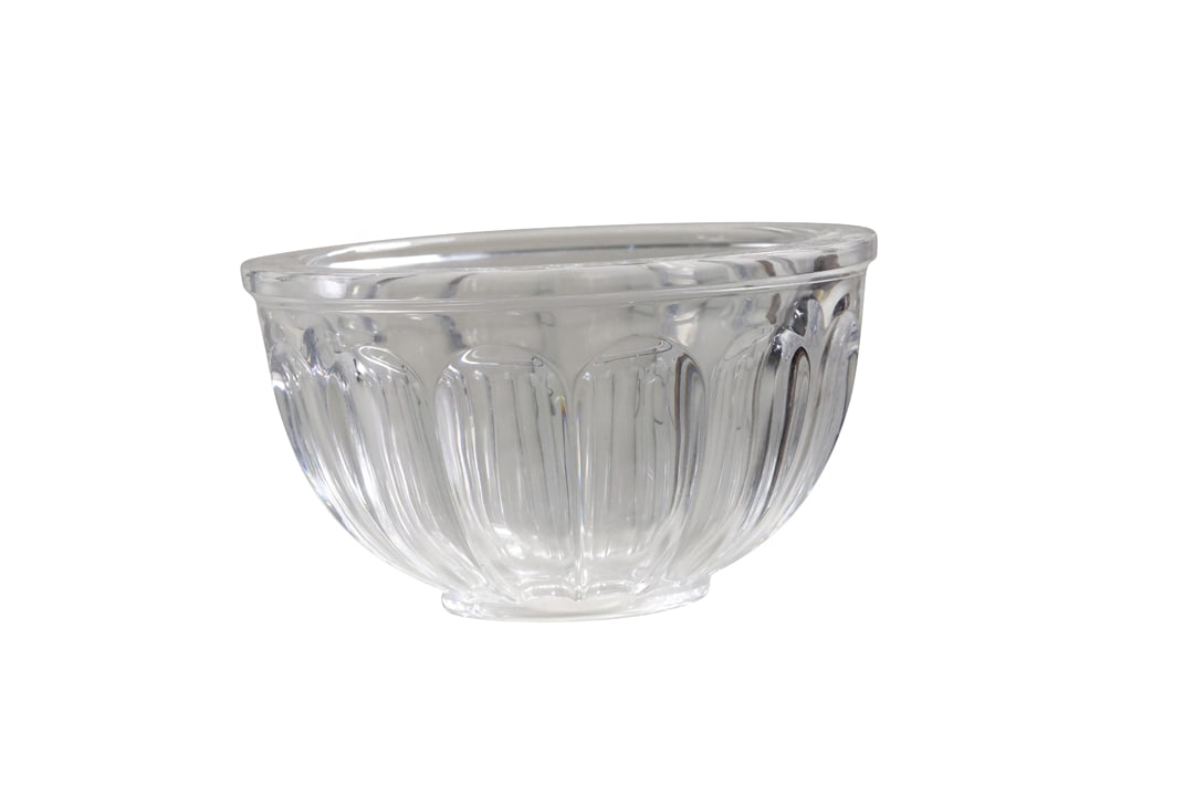 Signed ORREFORS Heavy Thick Crystal Glass Bowl 8 inches diameter: Signed ORREFORS Heavy Thick Crystal Glass Bowl 8 inches diameter. size: 5 x 8 x 8 Shelf: A