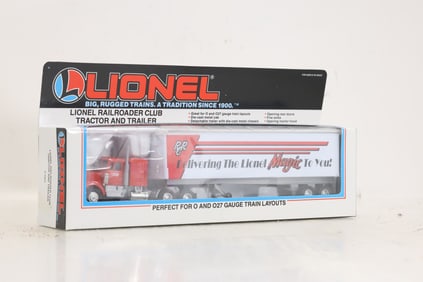Lionel 6-12875 Lionel Railroader Club Tractor and Trailer - Old New Stock
