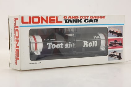 LIONEL TOOTSIE ROLL SINGLE DOME TANK CAR 6-9324, O GAUGE