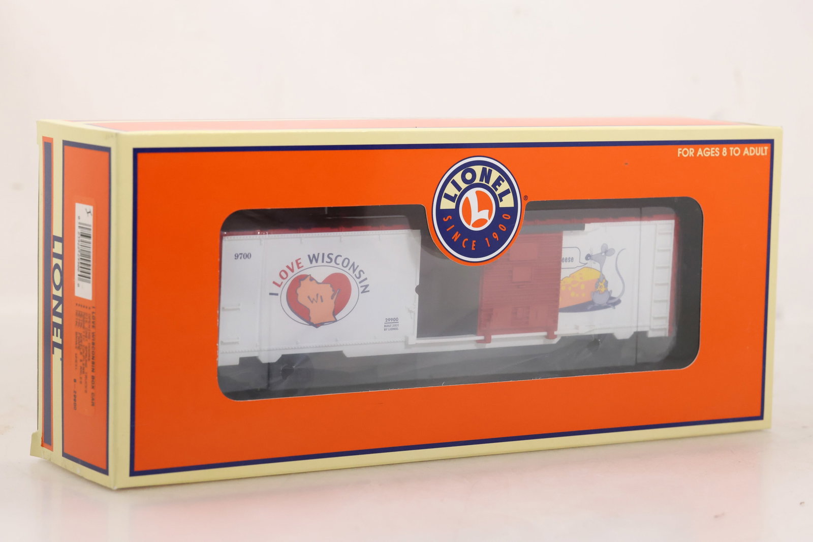 Lionel O Gauge I Love Wisconsin Cheese Boxcar, 6-29900: Lionel O Gauge I Love Wisconsin Cheese Boxcar, 6-29900 Size: 13 x 5.75