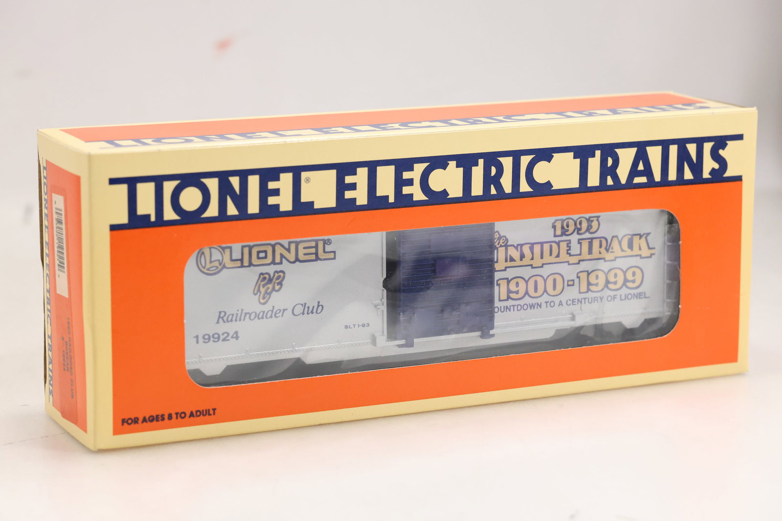 1889 1993 RailRoad Club boxcar 6-19924 Lionel Train (1 of 9)