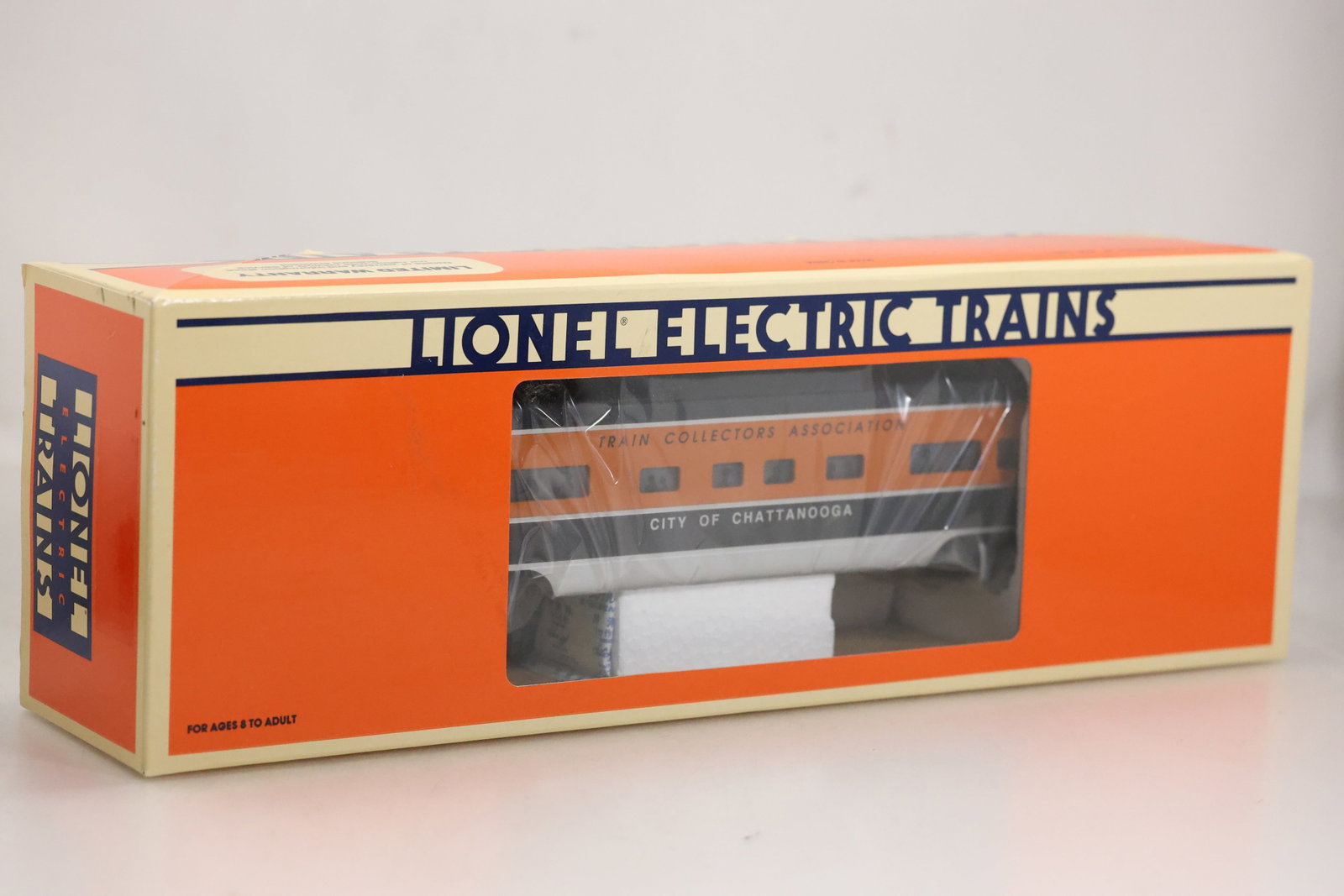 1995 Lionel TCA Aluminum Vista Dome "City of Chattanooga" Passenger Car Model 6-52220: 1995 Lionel TCA Aluminum Vista Dome "City of Chattanooga" Passenger Car Model 6-52220 Size: 18 x 6 x 4