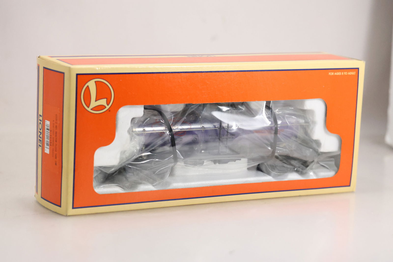 Lionel AEC Reactor Fluid Tank Car - 6315-2 - Die-Cast Sprung Trucks - 6-16154 (1 of 9)