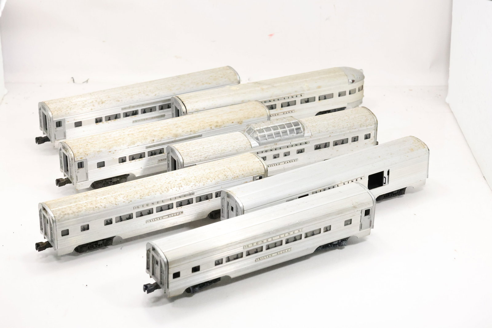 7x Vintage Lionel Lines Silver Bluff Passenger Train Cars (1 of 20)