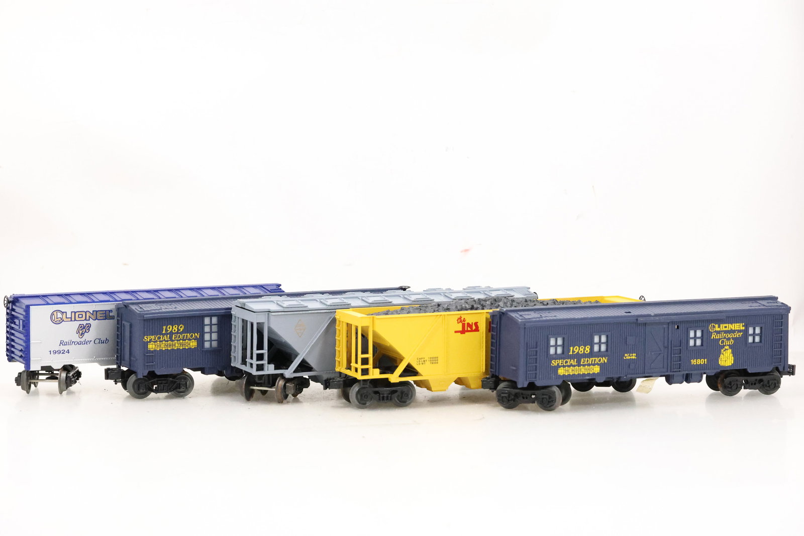 5X (FIVE) Vintage Lionel Box Cars (1 of 20)